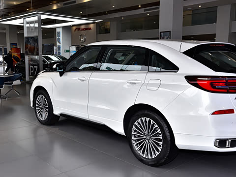 2026�� 370TURBO ����������