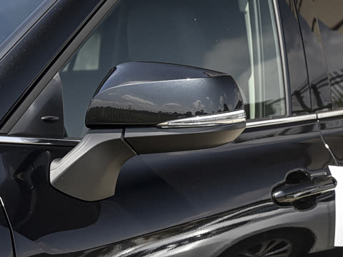 2026�� 2.5L���ܵ��˫������������ 7��