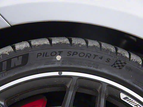 2025�� AMG CLA 45 S 4MATIC+