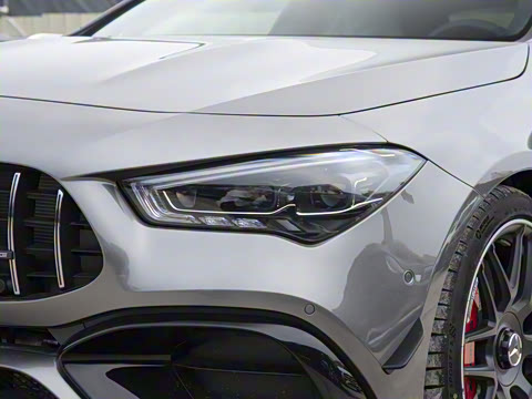 2025�� AMG CLA 45 S 4MATIC+