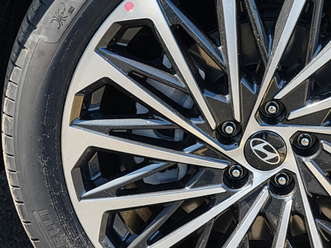 2026�� 2.5T Calligraphy ���ͼ� 6��