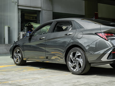 2026�� 1.5L CVT LUX����