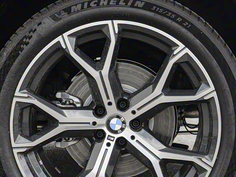 2025�� xDrive 30Li ������M�˶���ҹ��װ