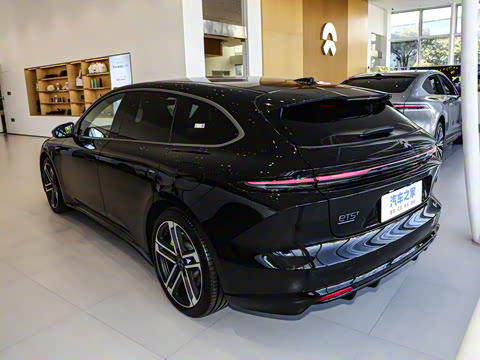 2025�� �ھ������ 100kWh Touring