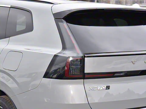 2026�� ������������Plus