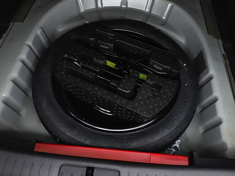 2027�� ������ 2.0T ��