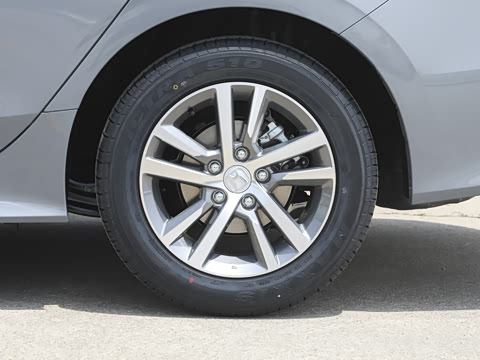 2026�� 240TURBO CVT ��ȤPlus��