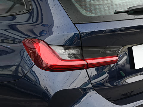 2026�� M3���а� M xDrive ������