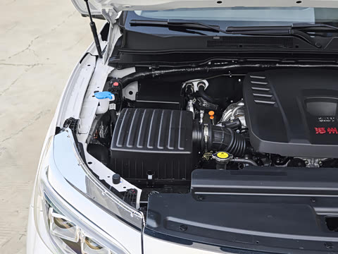 2025�� 2.0T �Զ�����������