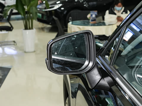 2026�� 2.0L ����������