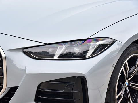 2026�� 425i ����M�˶���װ