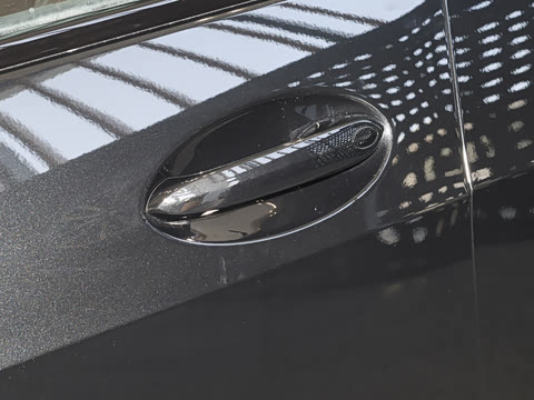 2026�� �Ŀ� xDrive 40Li M�˶���ҹ��װ