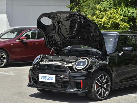 2026�� JOHN COOPER WORKS �ڱ��ر��