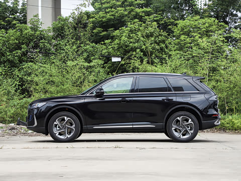 2026�� 2.0T ����������