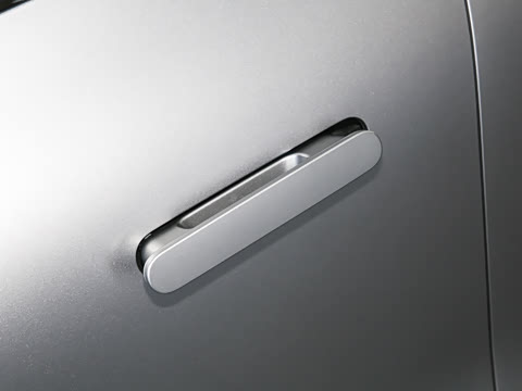 2025�� 705km Max