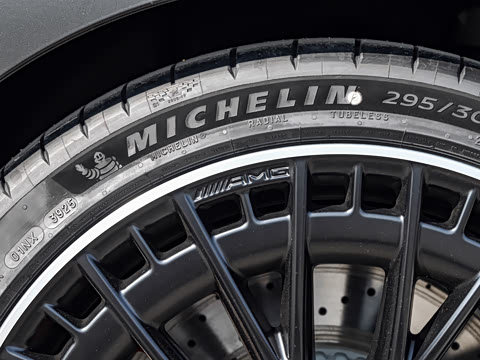 2026�� AMG CLE 53 4MATIC+ ������ܳ�