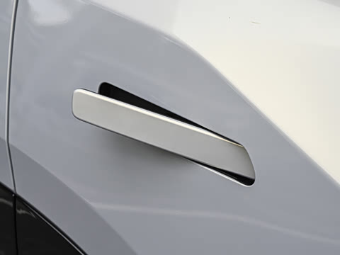 2026�� 610 Max