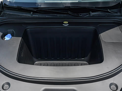 2027�� EV 530KM������