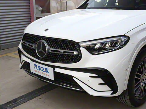 2026�� GLC 300 L 4MATIC ������ 5��