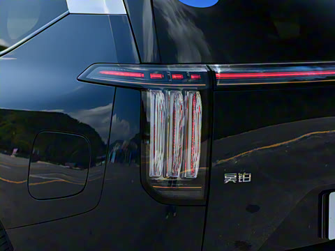 2025�� �Ŀ� 350 Max���������״��