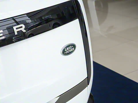 2025�� 3.0 L6 400PS ʢ���ӳ���