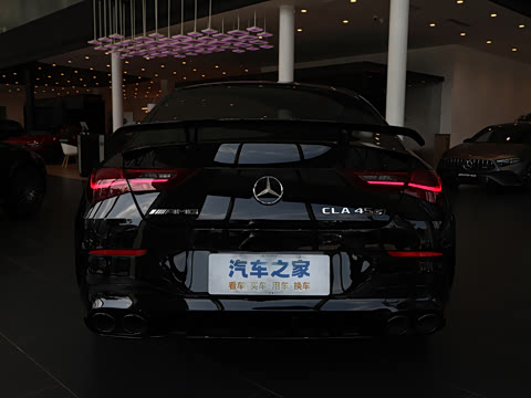 2025�� AMG CLA 45 S 4MATIC+