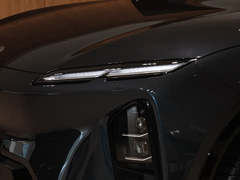 2025�� 100kWh