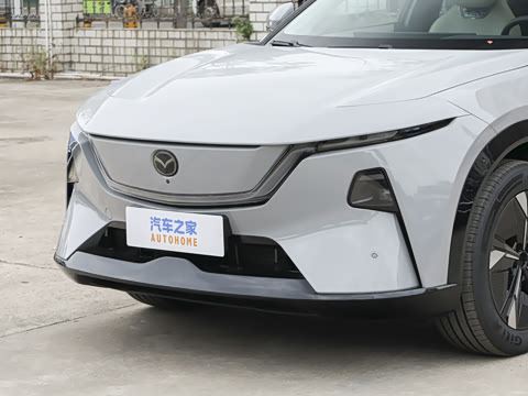 2025�� ����200 Air