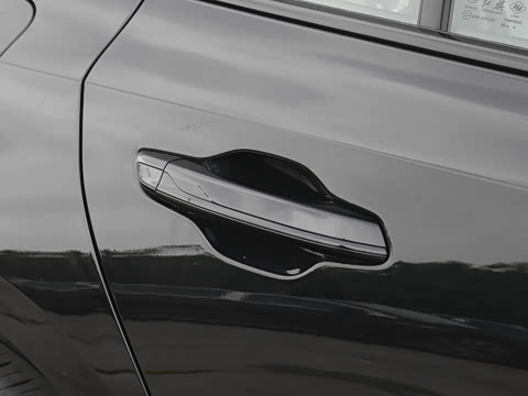 2026�� 2.0T �Զ���ӰPro��