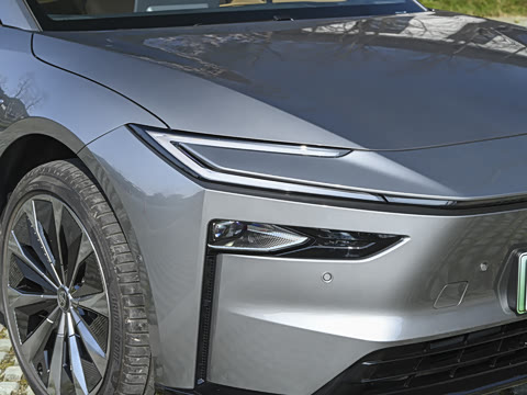 2026�� 710 Ultra�����״��