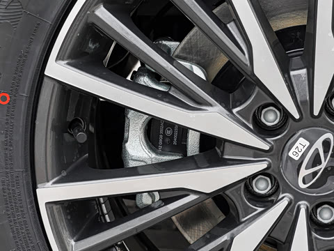 2026�� 1.5T ������