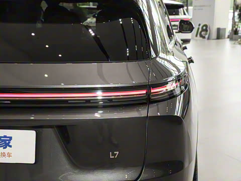 2025�� Max ���ܻ��°�