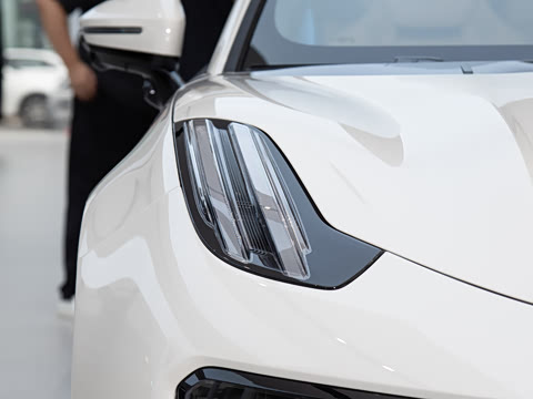 2026�� 103������  Ultra��