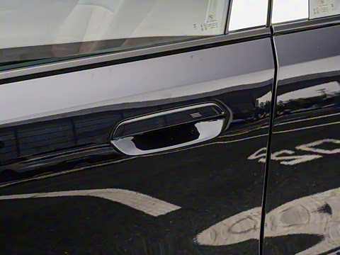 2026�� 530Li ������ M�˶���װ