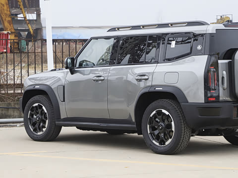 2026�� 211km XWD ����