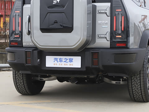 2026�� 211km XWD ����