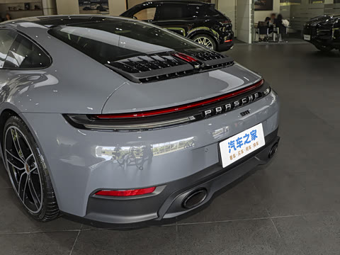 2026�� Carrera 3.0T