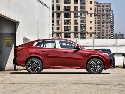 2026�� sDrive25i M�˶���װ