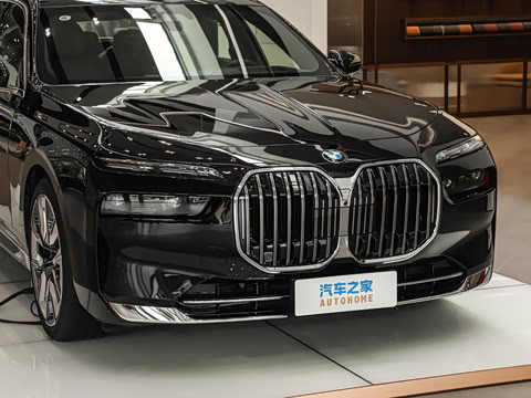 2026�� 740Li ������ ������װ