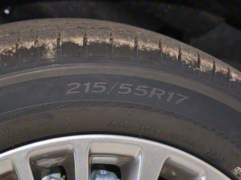 2026�� ˫�� 2.0HE ��Ӣ��