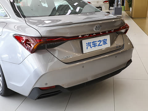 2026�� ˫�� 2.5L XLE����