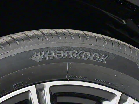 2025 xDrive 30Li M˶ҹװ