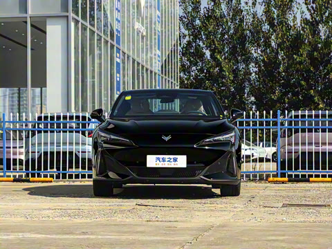 2025�� �Ŀ� 560MAX 185kW