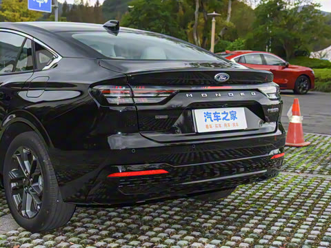 2026 1.5T  EcoBoost E 춯 