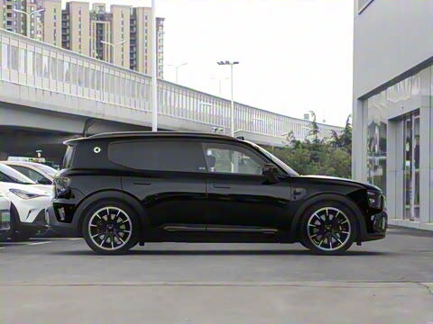 2025�� BRABUS ���ܰ�