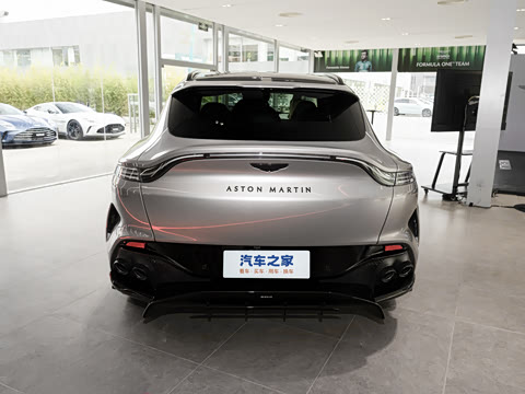 2025�� 4.0T V8 707