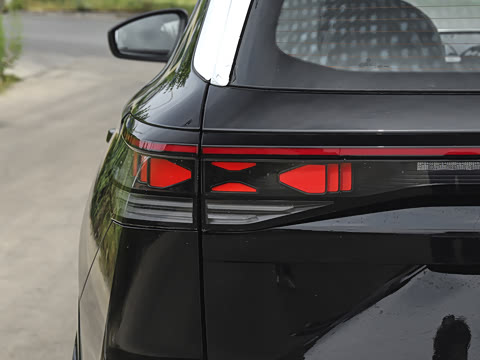 2026�� ̽��L 380TSI ����35������ѡ��