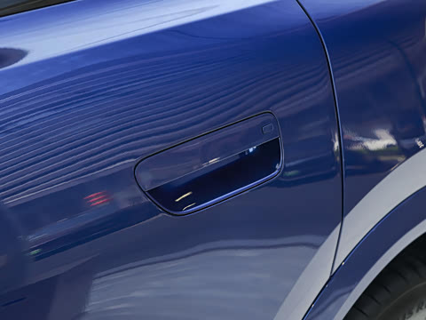 2025�� ���� Ultra�� 53.4kWh 6���� (896�߼����״