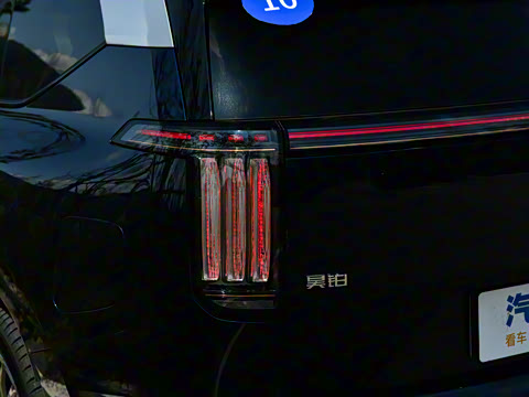 2025�� �Ŀ� 350 Max���������״��