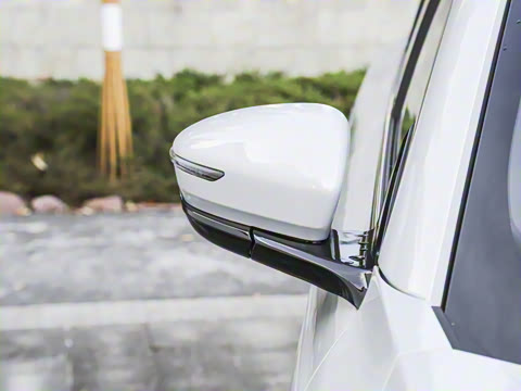 2026�� 2.0TD �Զ���Ӣ 7��